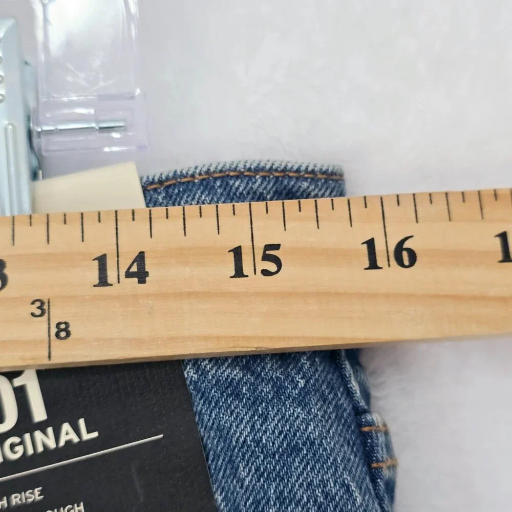 NWT Levi's Premium 501 High Rise Straight Jeans Size 29 Button Fly - Picture 6 of 7